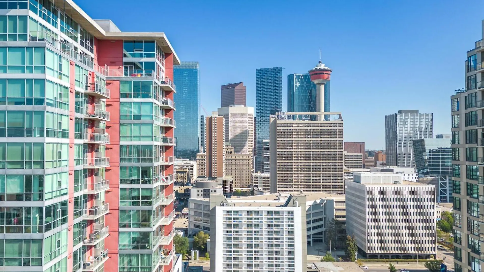 The Prime Downtown | Luxe Condo + Free Parking Calgary Apartment